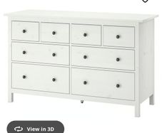 chest of drawers