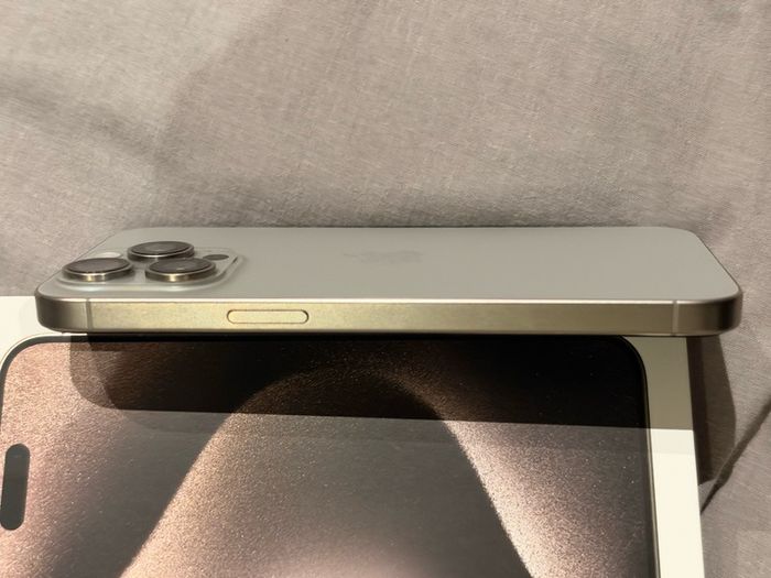 apple iphone 15 pro max 256gb