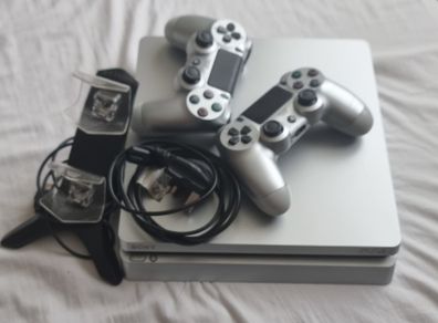 Ps4 slim