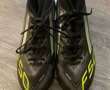 football boots adidas F50 size uk8 men's