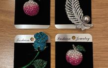 sparkly brooches NEW