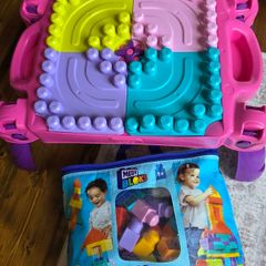 Mega Bloks table and blocks bundle