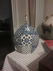 Decorative vase