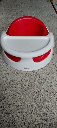 Mamas & Papas Baby Snug Seat - floor seat