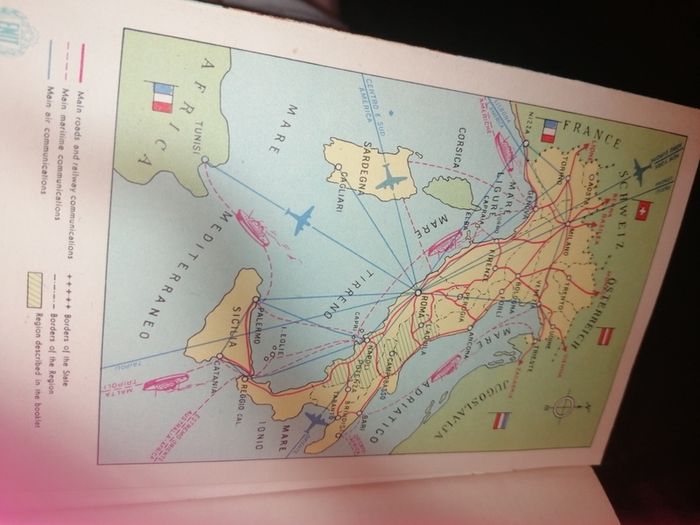 Italy Beautiful Vintage travel guide  with Maps
