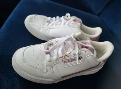 adidas shoes size 5
