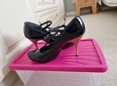 Black patent heels