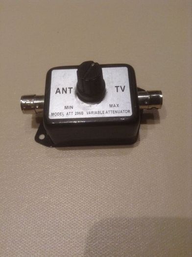 Variable attenuator , model ATT 296B