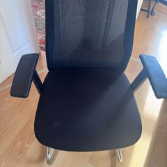 Free chair