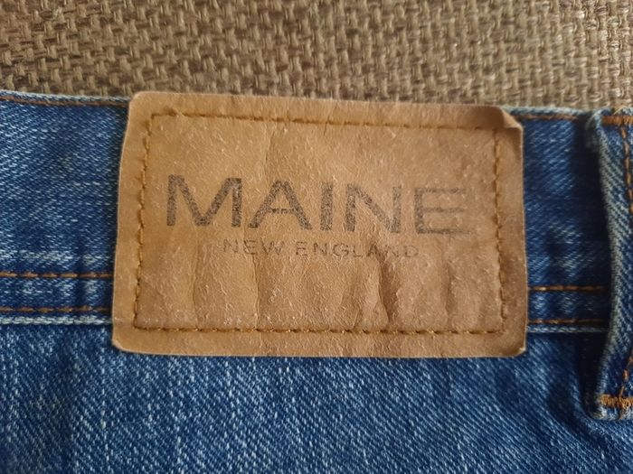 Maine Debenhams denim jeans 34 waist and 30 leg in very good condition with no issues see last two photos for exact measurements FREE STANDARD POSTAGE INCLUDED