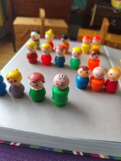 Vintage Fisher Price Litte People