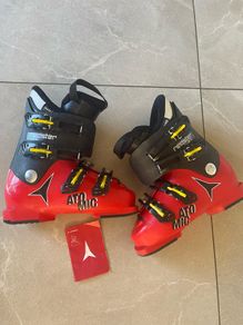 Very Urgent: Ski Boots Atomic As New