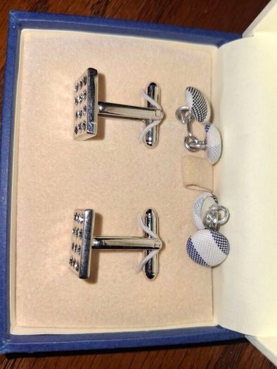 cufflinks