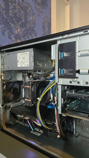 Hp Z2 G4 | I5-9500 | 16gb Ddr4 | 512gb M.2 Ssd