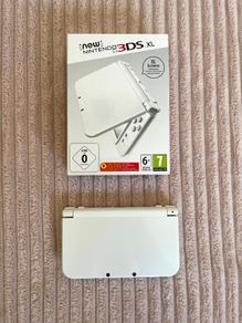 Boxed New Nintendo 3DS XL White with stylus
