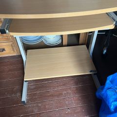 computer desk