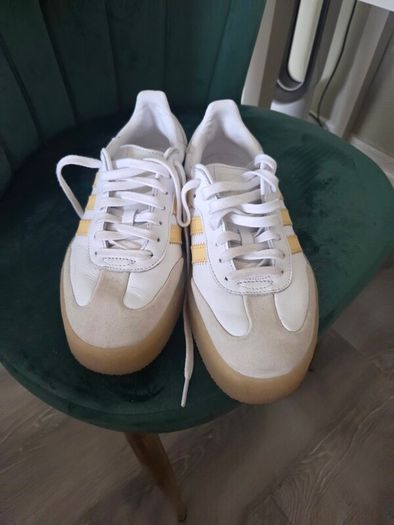 womens trainer