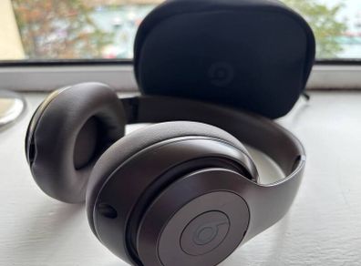 Beats Studio Pro Wireless Noise Cancelling Headphones