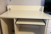 Computer desk