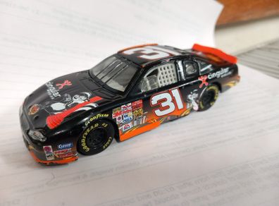 ACTION RACING COLLECTIBLES  Robby Gordon 1/24 Scale 31 Cingular 2003 Chevrolet Monte Carlo    Toy Car hot wheels corgi action gift present Collectable kids play toy collectors looney tunes  warmer bros