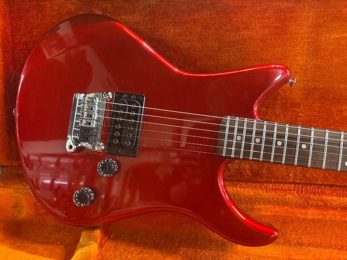 Yamaha SS700EX Candy Tone Red 1983
