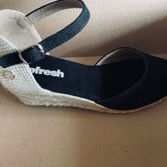 Brand New Refresh Wedge Size 5