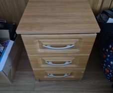 Chest of drawers