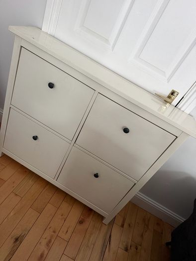 shoe storage unit