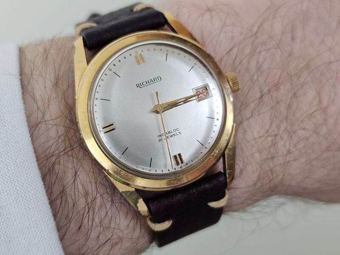Vintage Swiss Made Richard Incabloc Gold Plated watch 1960s