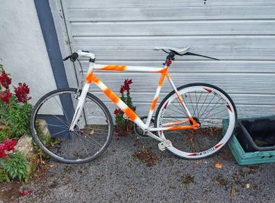 Fixie single speed bike