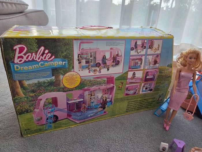 Barbie Dream Camper Van with dolls and accessories!!!