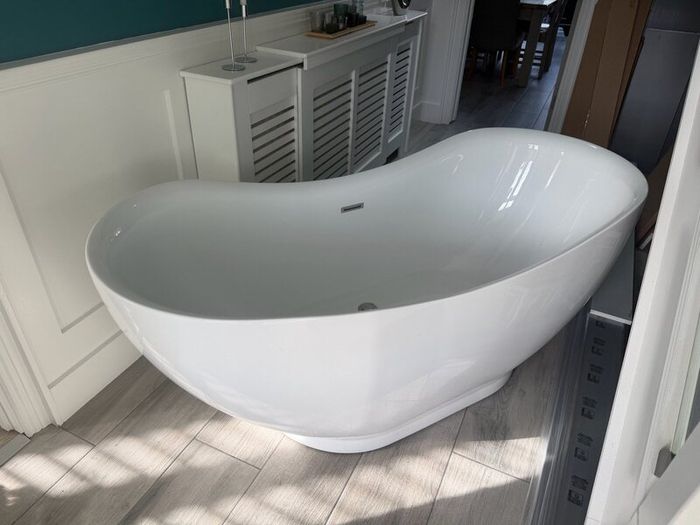 Bath & taps