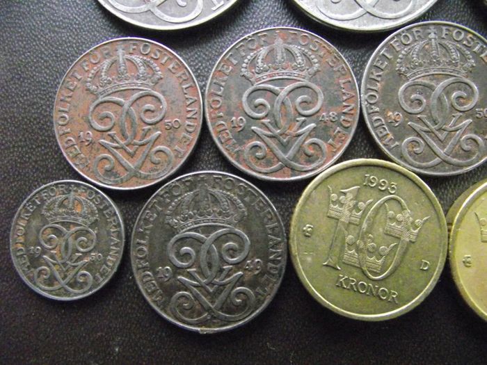 Lot Of Old Swedish Coins (1805-1993)#80