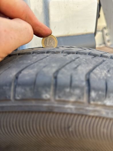Van tires 225/65 R 16c