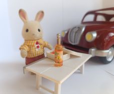 Sylvanian Families Red Car