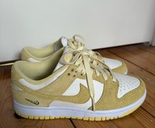 Nike Dunk Low Trainers EU 37.5