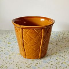Vintage Churchill Brown Glaze Ceramic Planter.