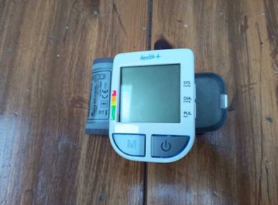 Health Plus MD13400 wrist blood pressure monitor