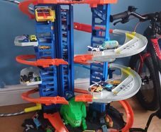 Hot Wheels Monster Garage