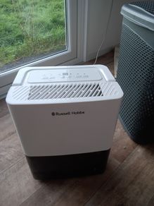 Russel hobs 10L dehumidifier