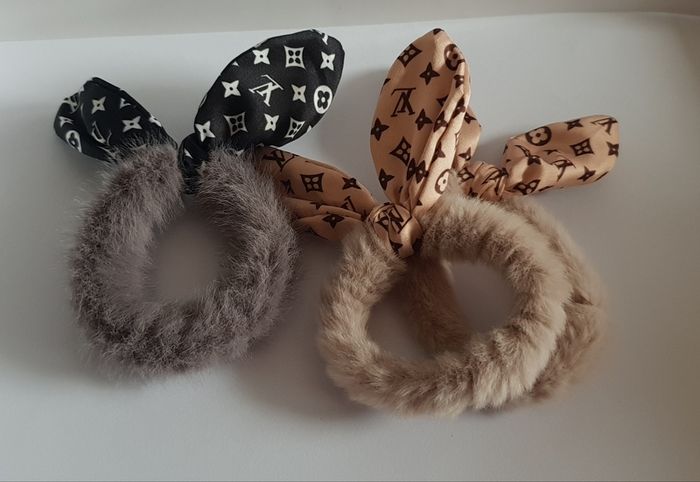 New LV Hair Tie