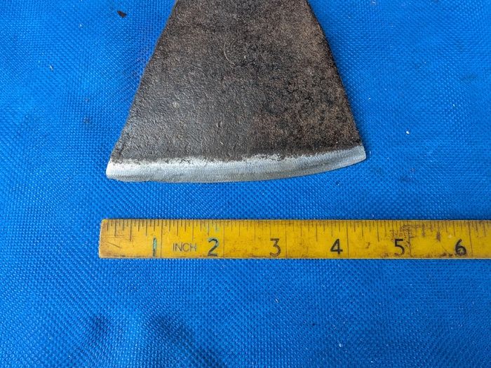 Right Handed Side Axe