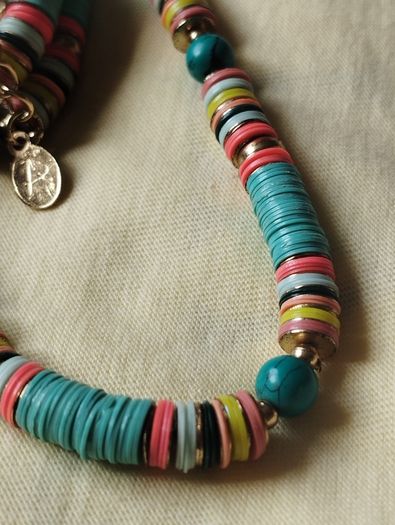 A vibrant necklace.