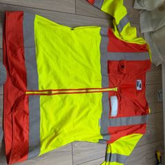hi vis vest
