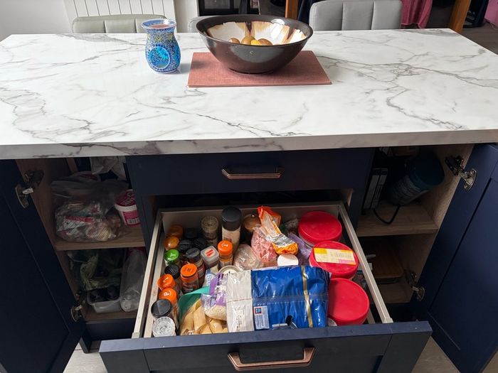 kitchen centre island