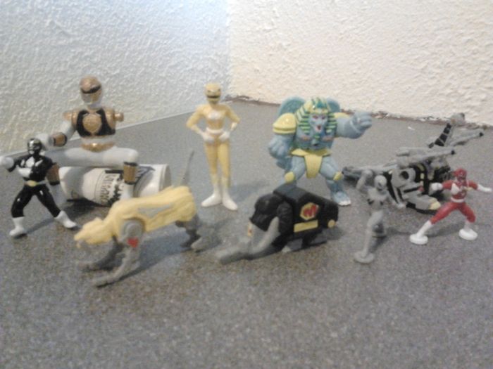power Ranger figures