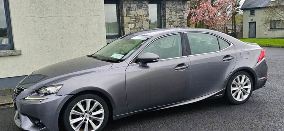 Lexus hybrid