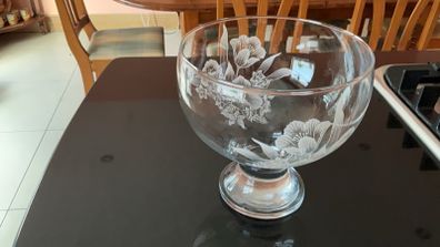 Vintage footed etched glass bowl with floral design