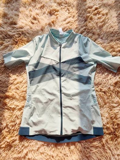 Cycling Bundle  7 Jerseys, Shorts & Pants Like New