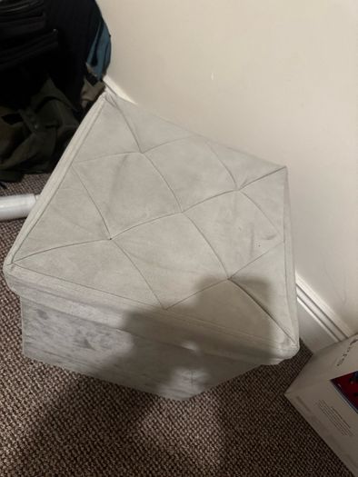 Cube storage box